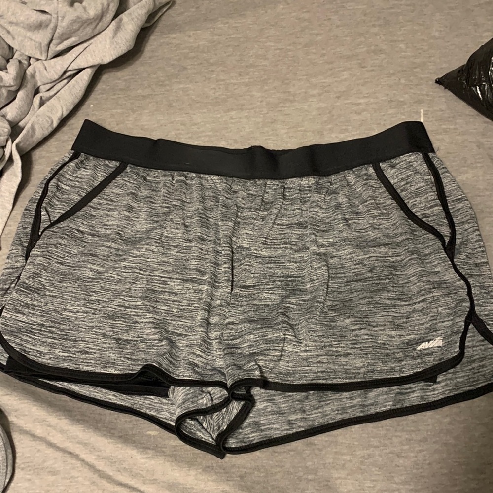 XL 16/18 double layered work out shorts